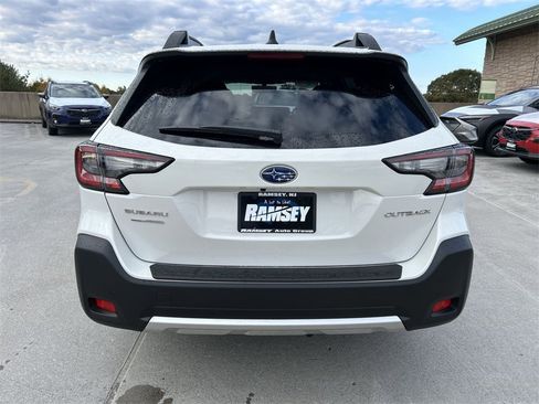 Certified 2025 Subaru Outback Limited image 7