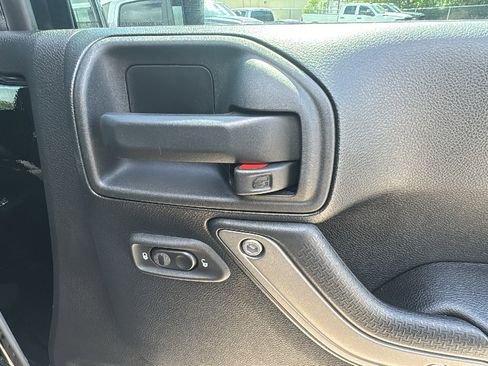 Certified 2016 Jeep Wrangler Unlimited Sport w/ Quick Order Package 24S image 30