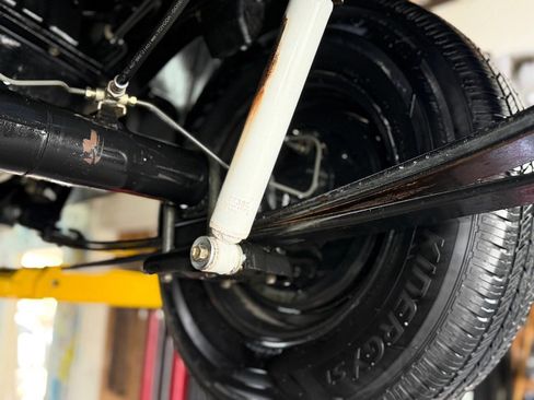 Used 1991 Toyota Pickup 2WD Regular Cab image 15