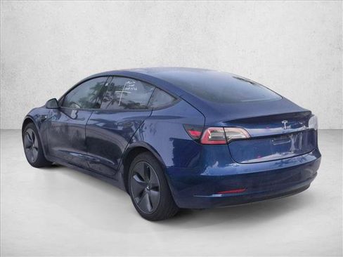 Used 2018 Tesla Model 3 Mid Range RWD image 7