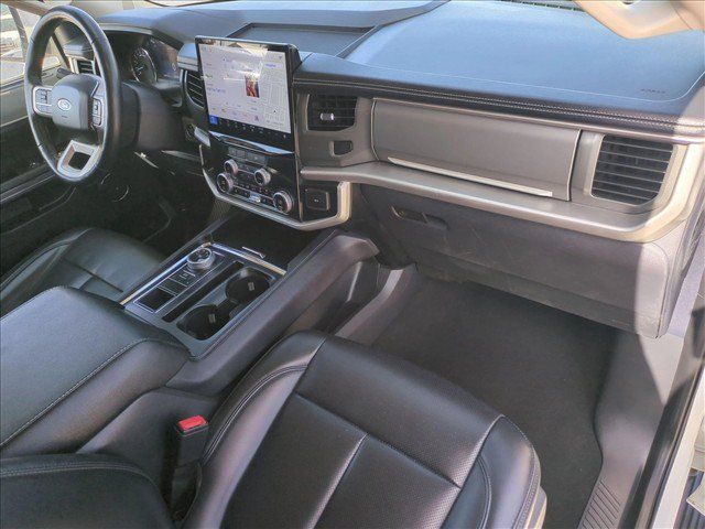 Used 2024 Ford Expedition Max XLT RWD image 23
