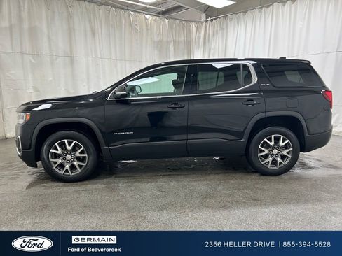 Used 2023 GMC Acadia SLE image 5
