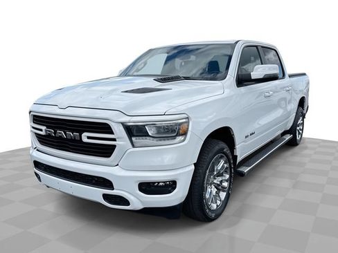 Used 2023 RAM 1500 Laramie AWD/4WD image 1