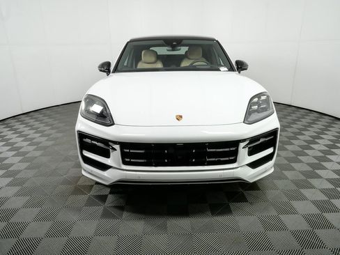 New 2026 Porsche Cayenne E-Hybrid Coupe image 38