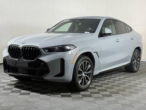 Used 2026 BMW X6 xDrive40i AWD/4WD image 2