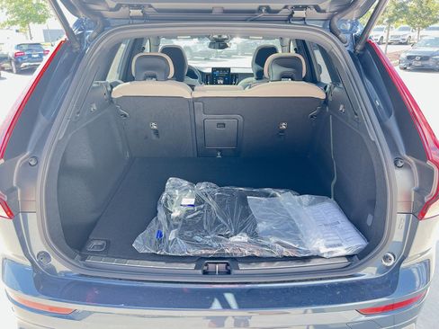New 2026 Volvo XC60 B5 Plus w/ Climate Package image 26