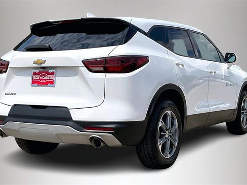 Used 2023 Chevrolet Blazer LT image 5
