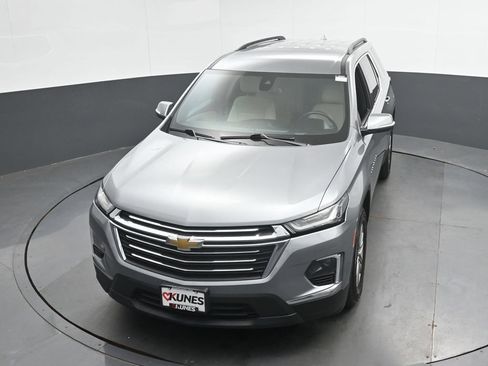 Used 2023 Chevrolet Traverse LT w/ LPO, Cargo Package AWD/4WD image 38