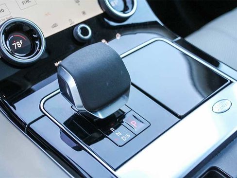 Used 2021 Land Rover Range Rover Velar S image 20