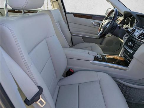 Used 2014 Mercedes-Benz E 350 Sedan image 29
