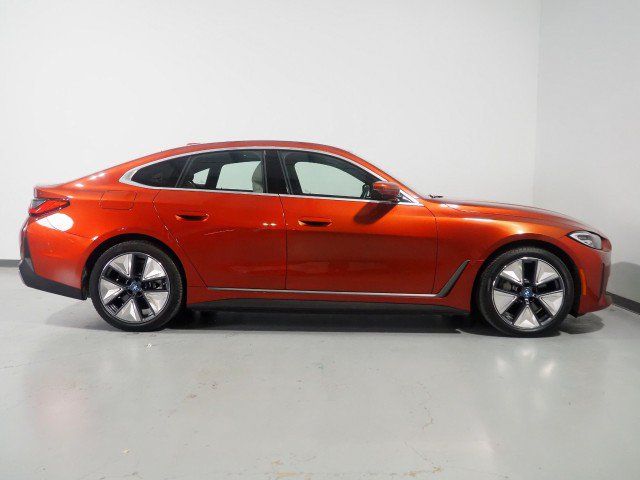 Used 2024 BMW i4 eDrive35 w/ Premium Package RWD image 5