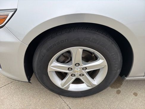 Used 2019 Chevrolet Malibu LS w/ LPO, Convenience Package 1 image 13