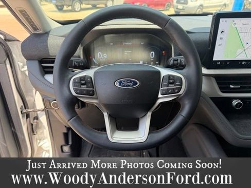 Used 2026 Ford Explorer Active w/ Active Comfort Package RWD image 14