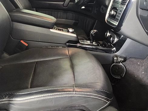 Used 2016 Mercedes-Benz G 550 image 22