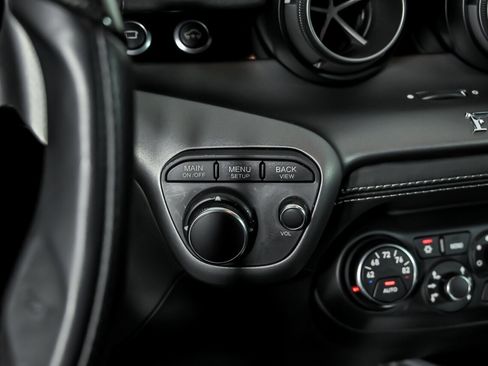 Used 2014 Ferrari F12 Berlinetta RWD image 35
