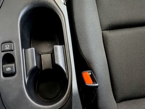 Used 2024 Toyota Corolla LE FWD image 33
