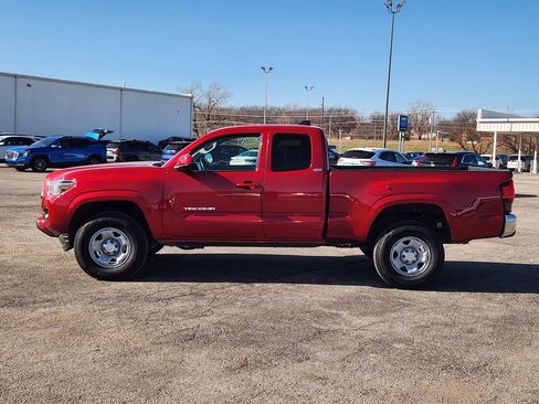 Used 2023 Toyota Tacoma SR5 image 4