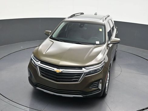 Used 2023 Chevrolet Equinox LT FWD image 24