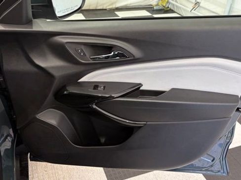 New 2026 Chevrolet Trax LT image 21