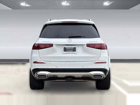 New 2026 Mercedes-Benz Maybach GLS 600 4MATIC image 9