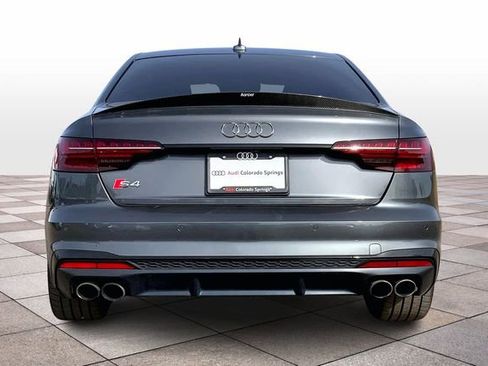 Used 2020 Audi S4 Premium Plus w/ Premium Plus Package image 4