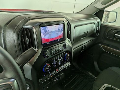 Used 2021 Chevrolet Silverado 1500 LT AWD/4WD image 23
