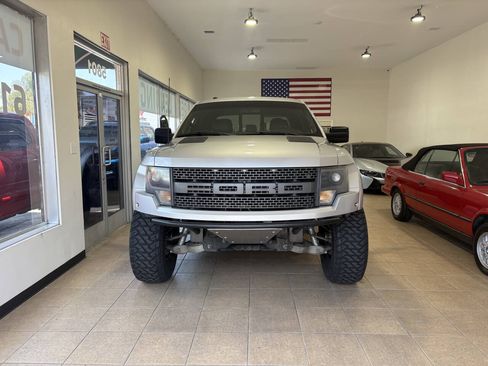 Used 2013 Ford F150 Raptor w/ Luxury Equipment Group AWD/4WD image 2