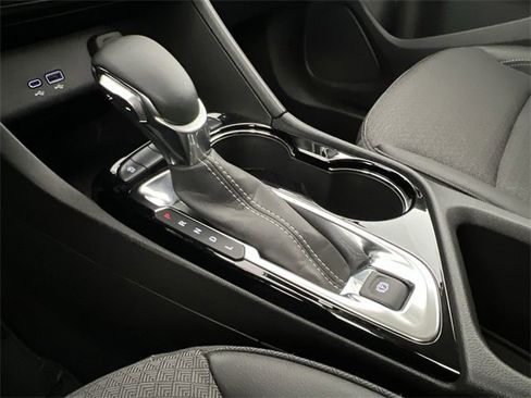 Certified 2025 Buick Encore GX Preferred image 16