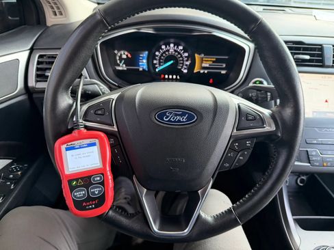 Used 2020 Ford Fusion SE w/ Equipment Group 151A FWD image 40