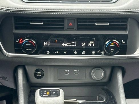 New 2026 Nissan Rogue SV w/ SV Premium Package image 28