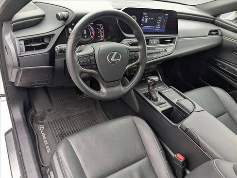 Used 2022 Lexus ES 250 w/ Premium Package image 10