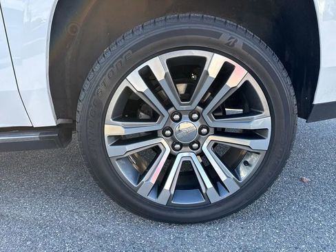 Used 2018 GMC Yukon XL Denali w/ Denali Ultimate Package image 30