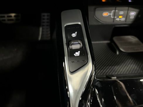 New 2026 Kia Sorento SX Prestige w/ Olive Brown Leather Package image 23