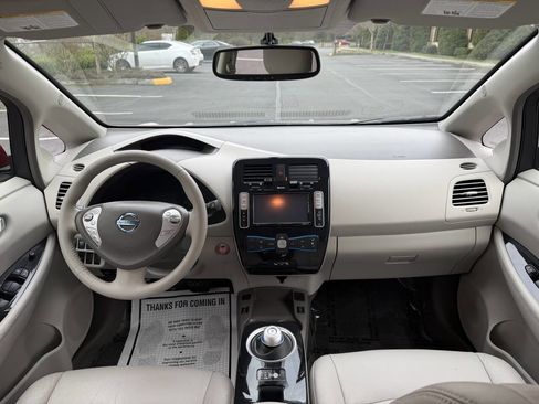 Used 2012 Nissan Leaf SL image 13