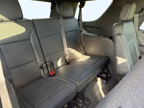 Used 2021 GMC Yukon Denali w/ Denali Ultimate Package image 33