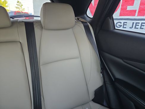 Used 2025 MAZDA CX-30 AWD 2.5 S w/ Preferred Package image 14