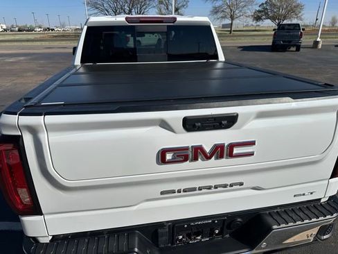 Used 2024 GMC Sierra 1500 SLT w/ SLT Premium Plus Package AWD/4WD image 8