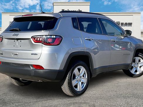 Certified 2022 Jeep Compass Latitude w/ Sun and Sound Group image 2