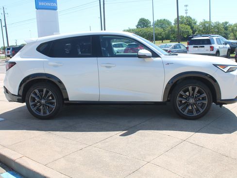 Used 2025 Acura ADX A-Spec FWD image 3