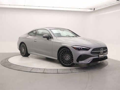 New 2026 Mercedes-Benz CLE 300 4MATIC Coupe image 16