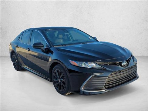 Certified 2024 Toyota Camry LE FWD image 3