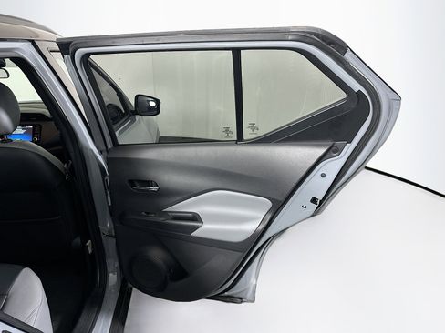 Used 2024 Nissan Kicks SR w/ SR Premium Package image 29