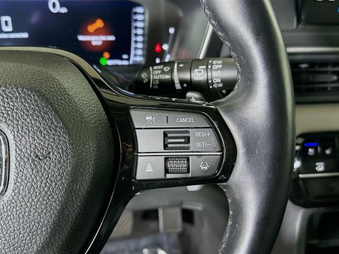 Used 2023 Honda Pilot Elite image 17
