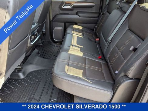 Used 2024 Chevrolet Silverado 1500 High Country w/ Technology Package image 32