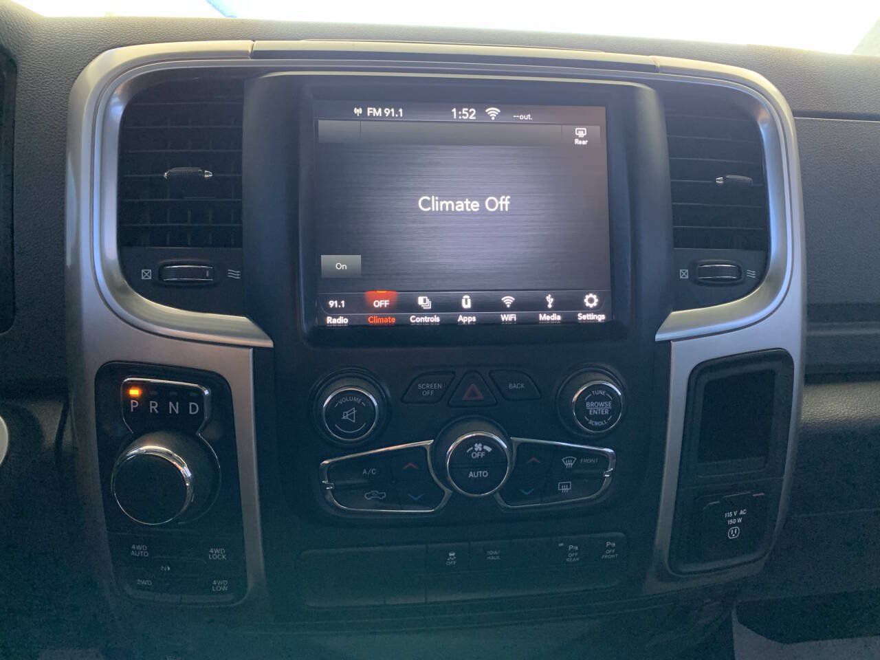 Used 2019 RAM 1500 Big Horn AWD/4WD image 17