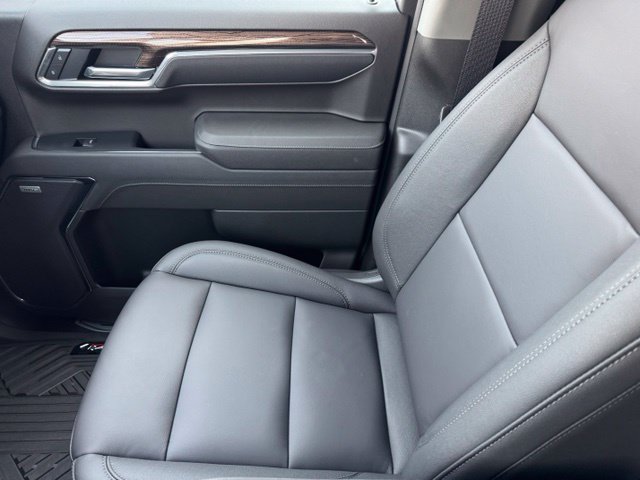 New 2026 Chevrolet Silverado 1500 RST AWD/4WD image 24