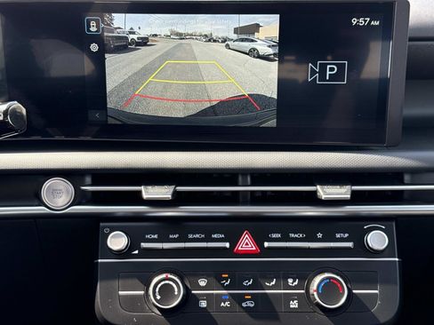 New 2026 Hyundai Tucson SE image 4