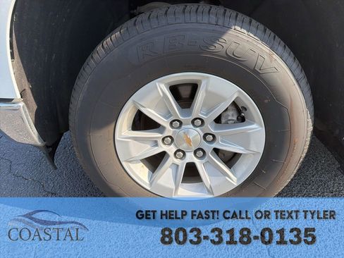 Used 2025 Chevrolet Silverado 1500 LT RWD image 2