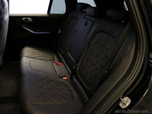 Used 2026 BMW X5 xDrive50e image 13