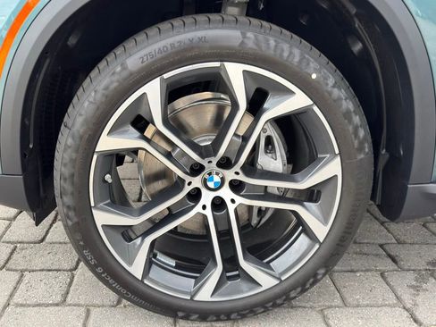 Used 2026 BMW X5 xDrive40i w/ Premium Package image 13